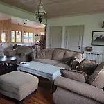 House La With Sauna *