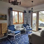 Nyaraló House La With Sauna *