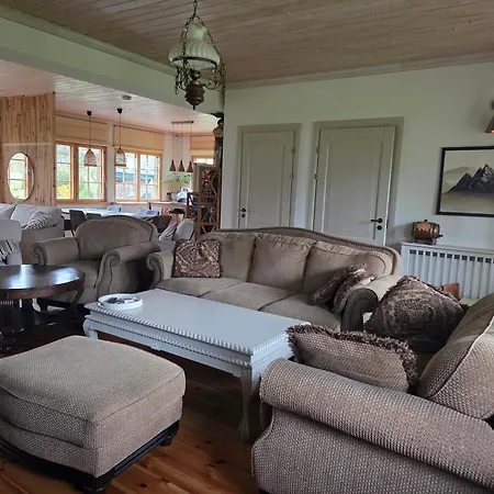 House La With Sauna *
