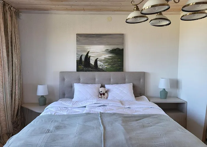 House La With Sauna بيت للعطل *