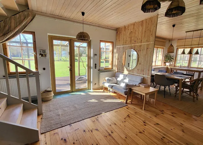 بيت للعطل House La With Sauna