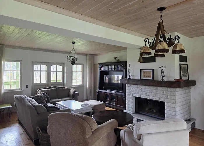 House La With Sauna * Toolse