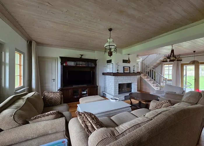 بيت للعطل House La With Sauna